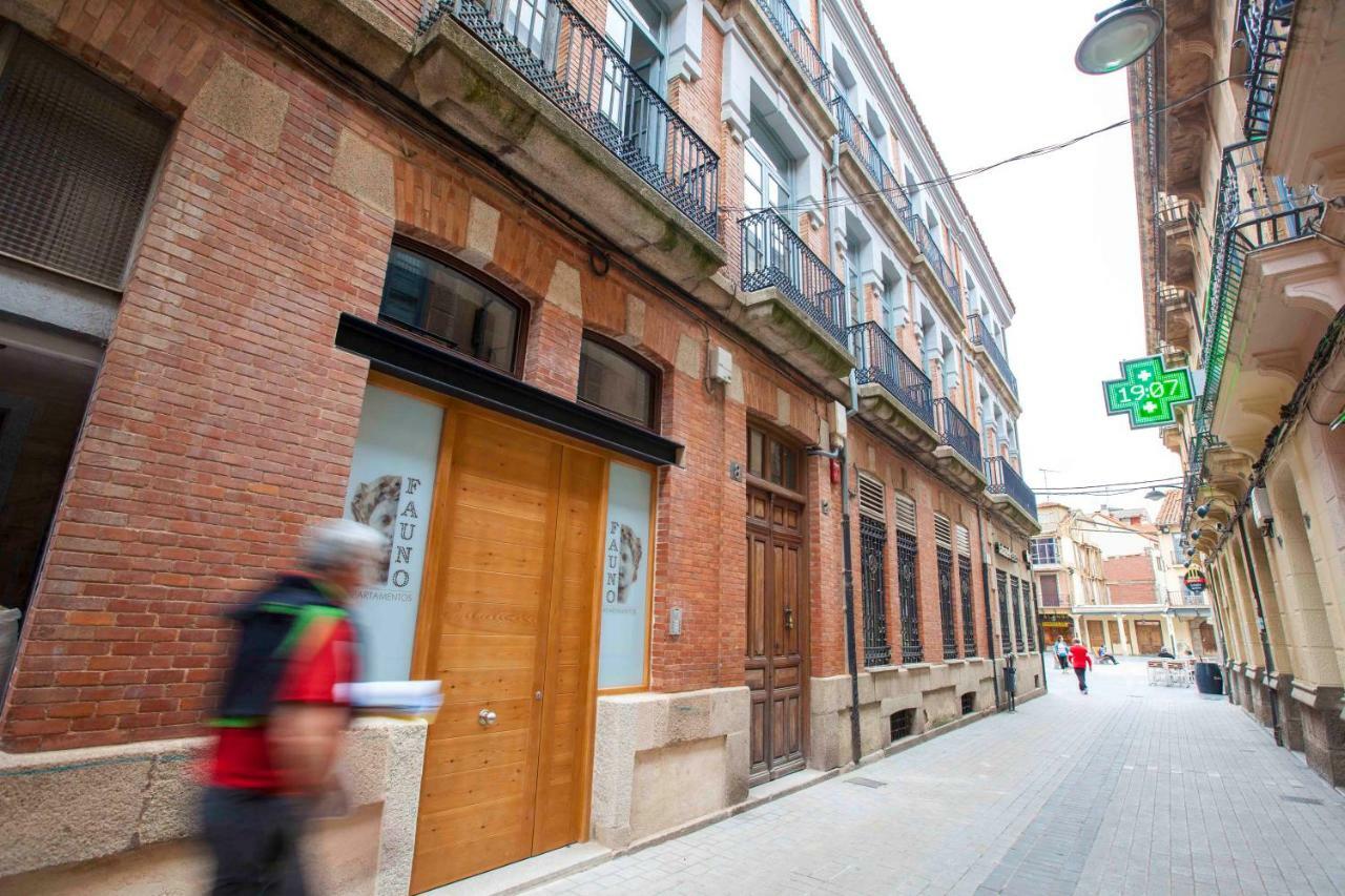 Housingleon - Apartamentos Fauno Astorga Eksteriør bilde